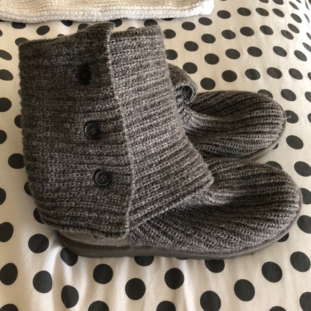 Grey Knit Uggs